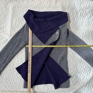 Women's Gray and Purple Sweater